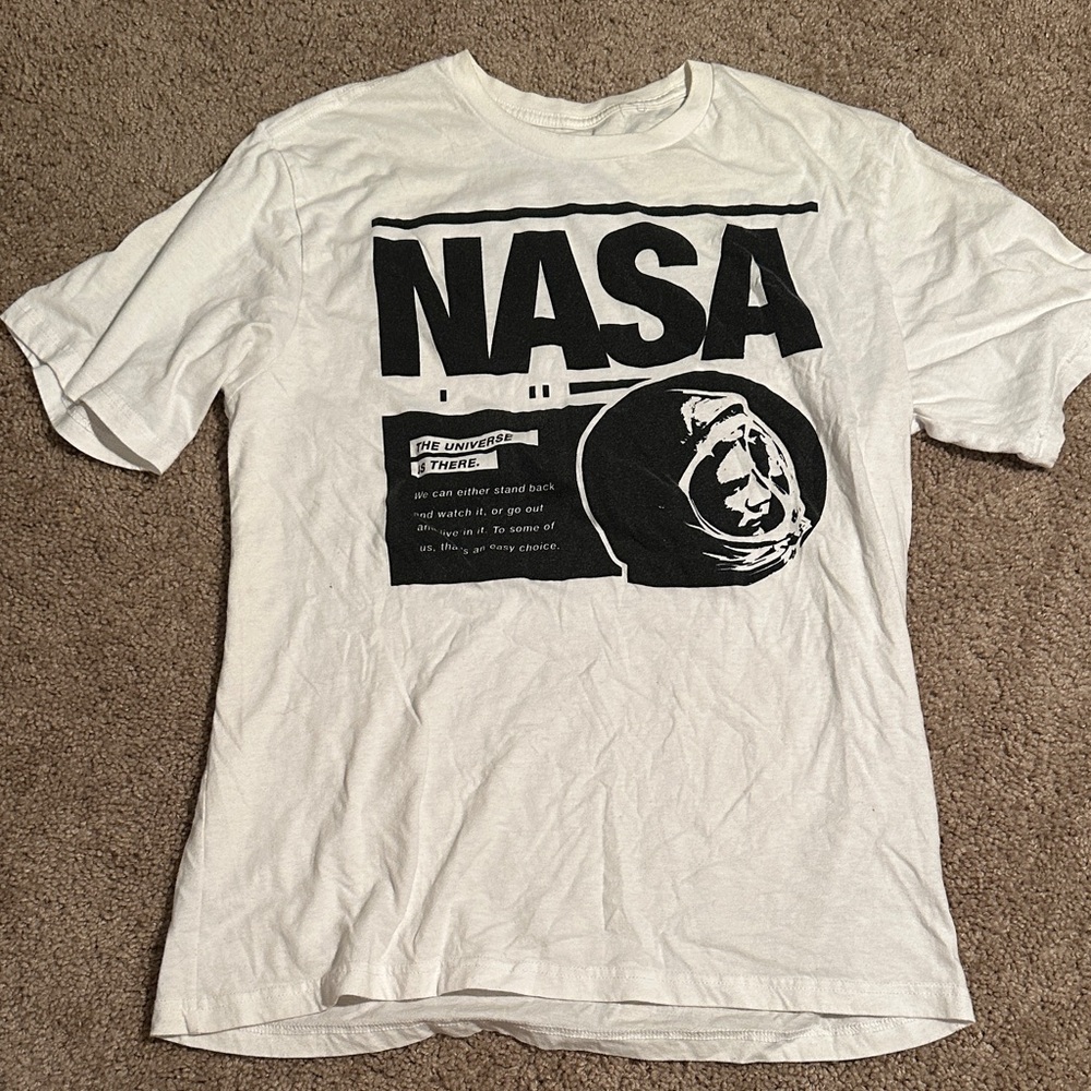 NASA White Graphic Tee
